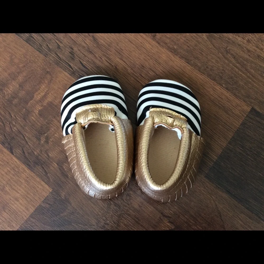 Baby girl moccasins 0-6 months stripes gold crib shoes pictures